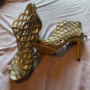 vince camuto heels!!!